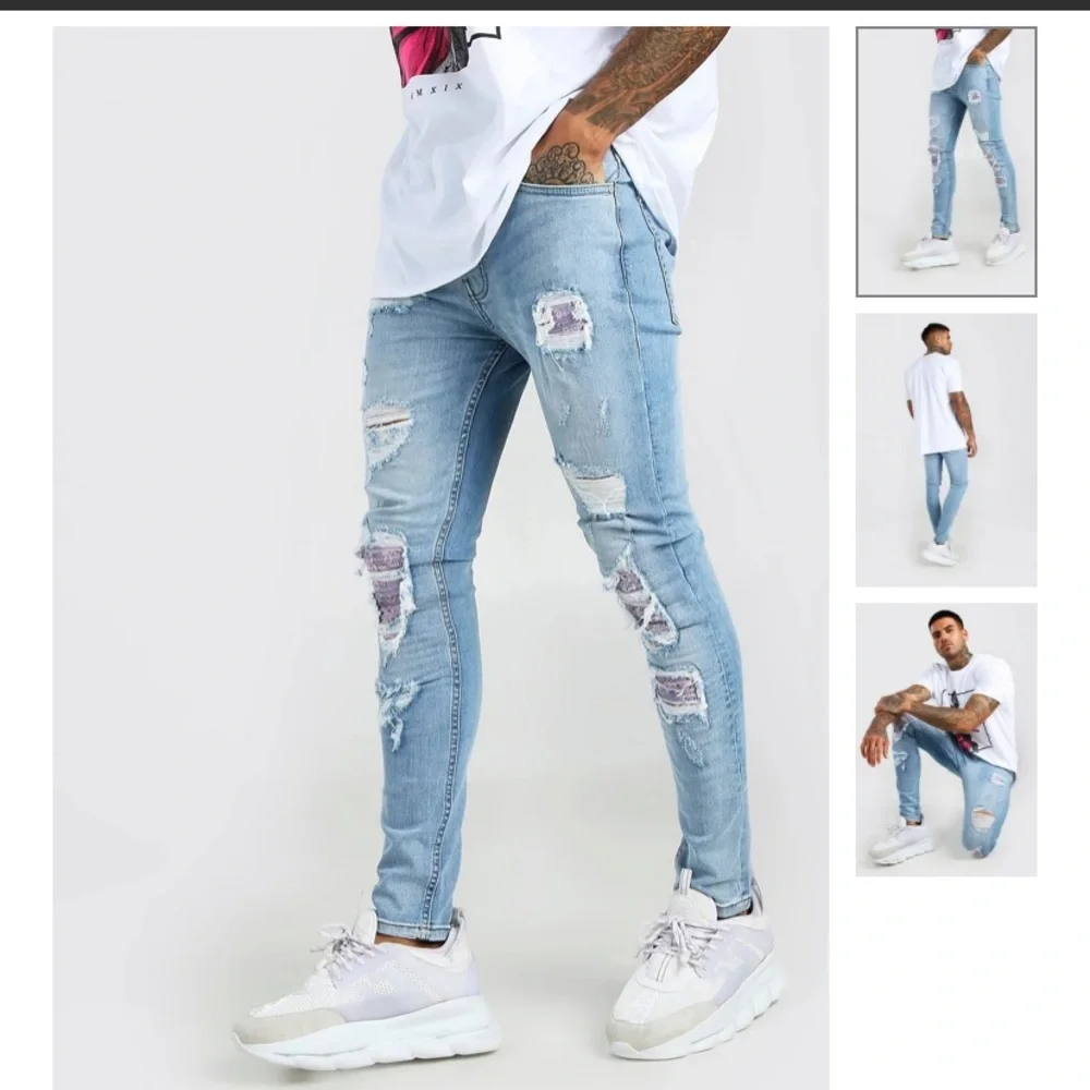 Boohoo Man SUPER SKINNY BANDANA RIP & REPAIR JEANS Sz 32 Distressed Medium Wash - Picture 2 of 9